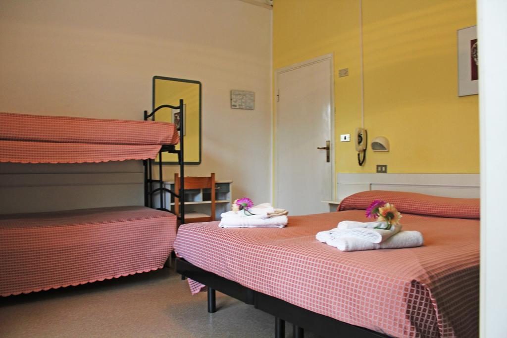 B&B Hotel Lina Пинарелла Номер фото